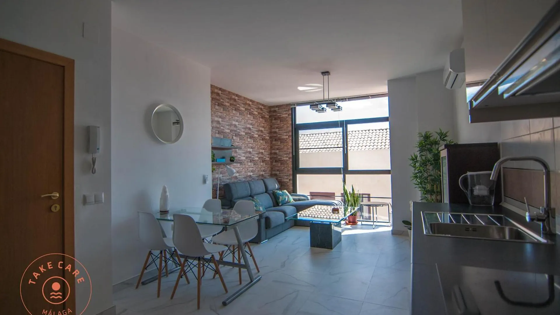 Apartment With Terrace In Malaga Center - Tcm